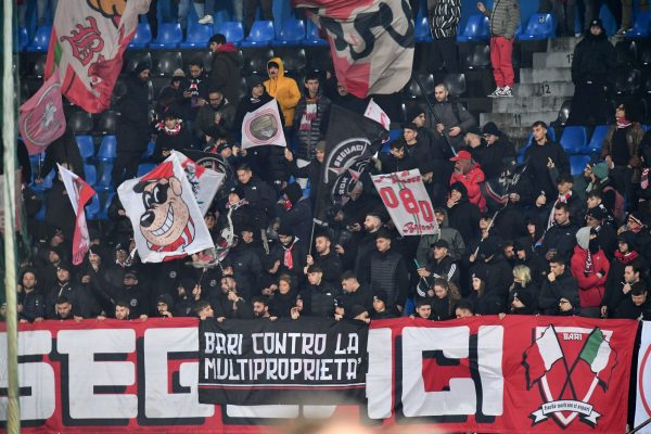 IPA_Agency_IPA52377132 tifosi bari trasferta